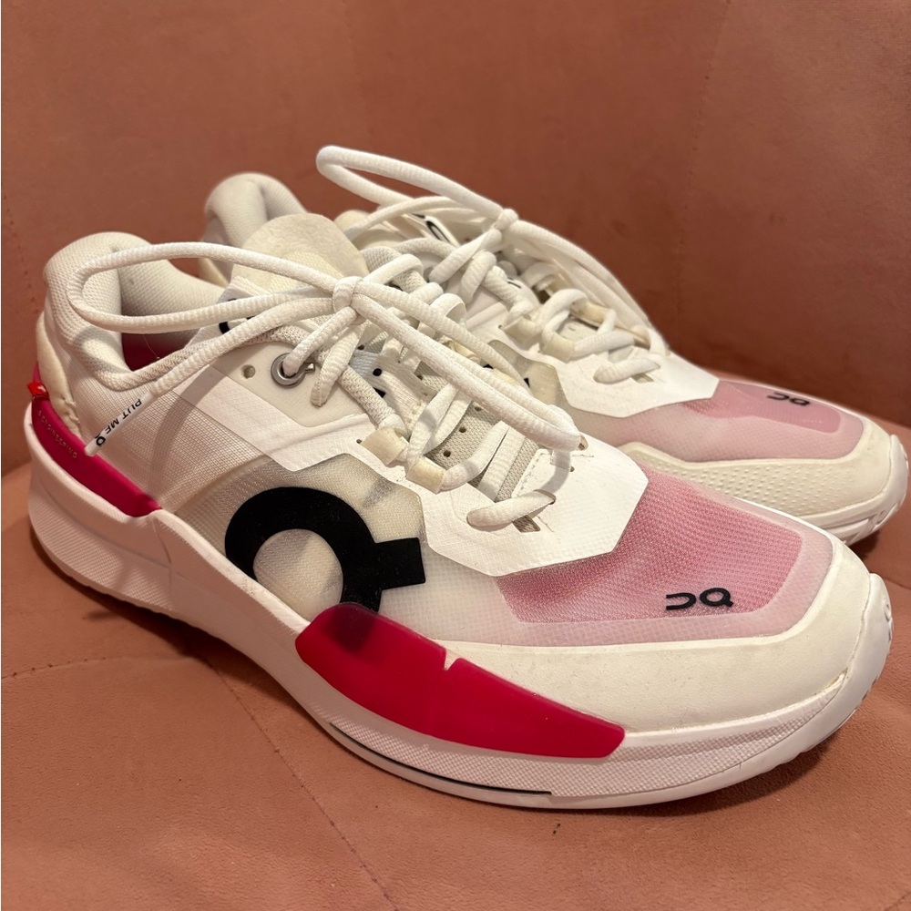 On Running Women's Pink and White Athletic Shoes